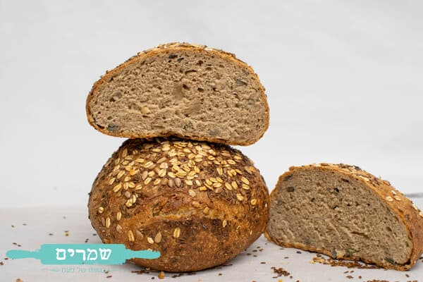 לחם שיפון גרעינים