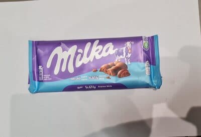 מילקה שוקולד חלב אוורירי 90 גרם