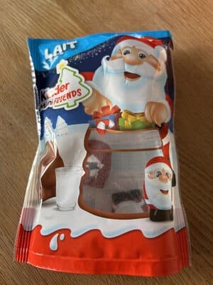 Kinder Christmas Mini Friends 122