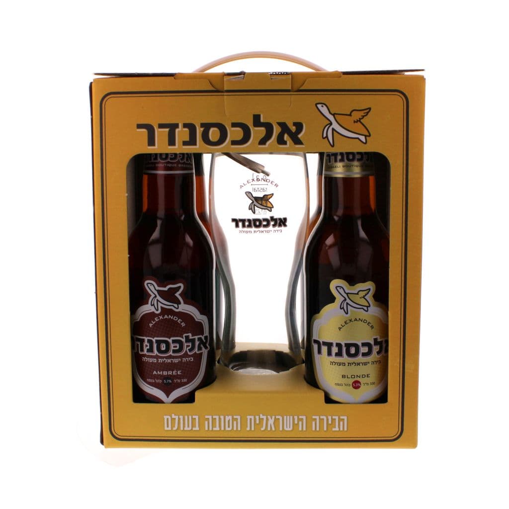 רביעיית בירה אלכסנדר עם כוס בירה ממותגת