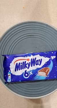 מילקי חטיף נוגט וקרמל מארז 6*21.5 גרם